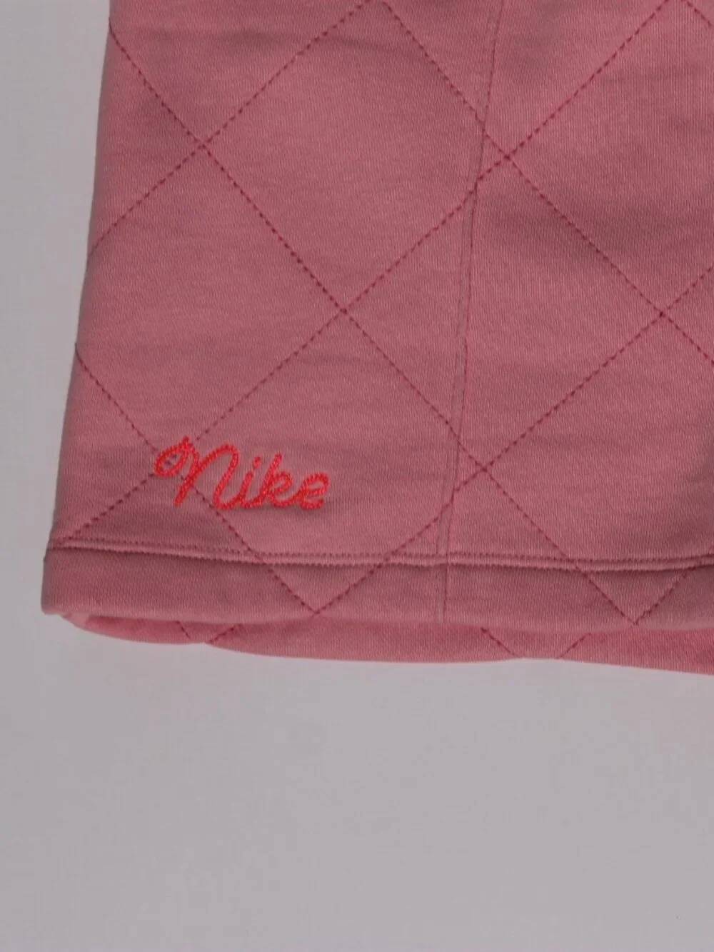 Nike Sportswear Pink Quilted Fleece Sweat Shorts Cursive Swoosh Logo Size S